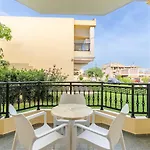 Kosmos Hotel