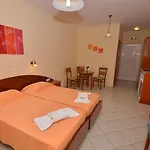 Kosmos Hotel